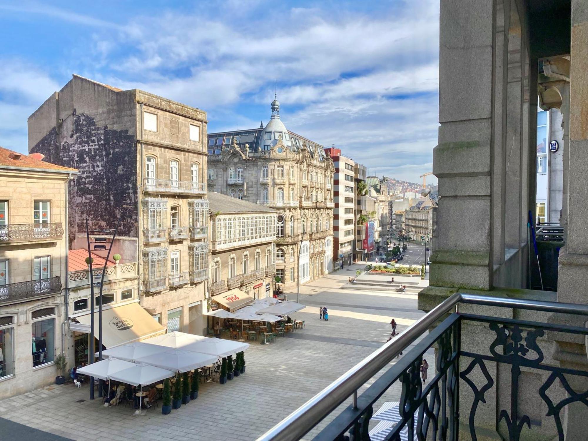 Puerta Del Sol - Vigo Centro Exterior foto